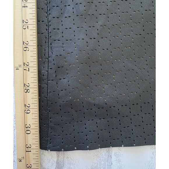 Kenneth Cole Black Perforated Pattern Leather Dress Lined Mid Rise Pants Sz 6 - Picture 7 of 13